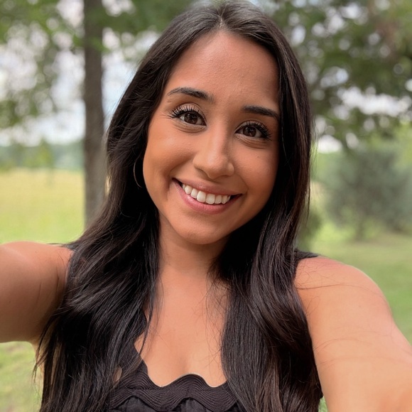 jeanelleyoung97